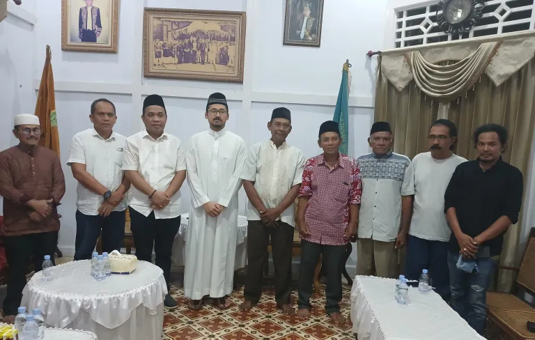 Begini Pesan Sultan Bacan ke Paslon Rusihan-Muhtar 1 Begini Pesan Sultan Bacan ke Paslon Rusihan-Muhtar