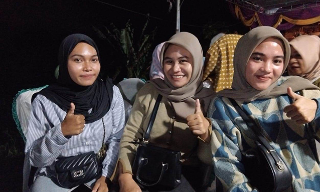 3 Calon Mahasiswa Moya Dapat Bantuan Uang Kuliah dari Aliong Mus