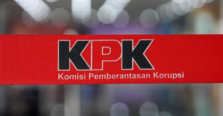 MCW Laporkan Suryani Antarani ke KPK terkait Dugaan Korupsi Anggaran Mami
