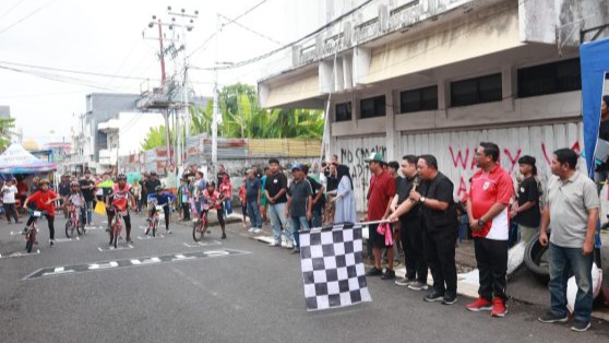 Buka Appalosa Road Cycle 2025, Sekda Ternate: Silahturahmi Perlu Dijaga