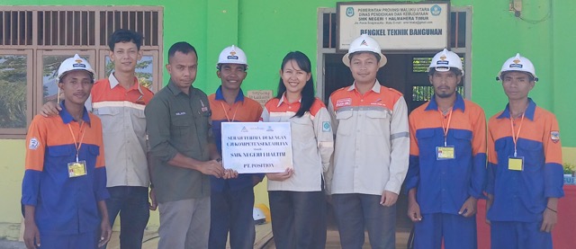 Dukung UKK SMKN 1 Haltim, PT Position Bantu Material dan Tim Asessor