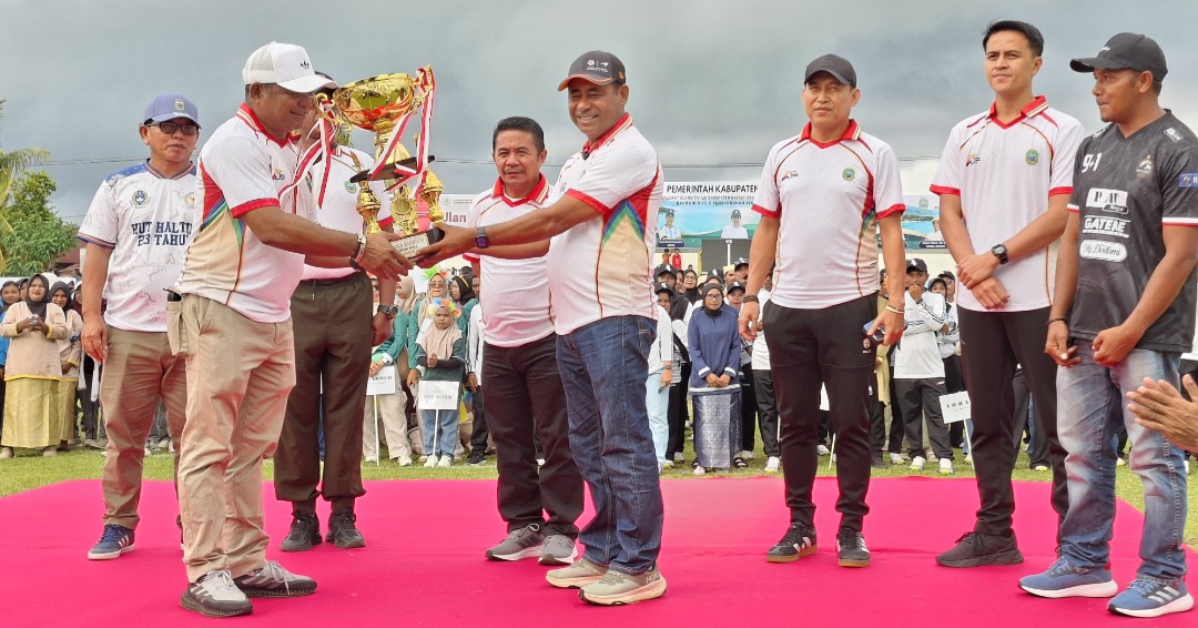 Bupati Ubaid Tekankan Pentingnya Kebersamaan dan Keharmonian di HUT Haltim ke-23