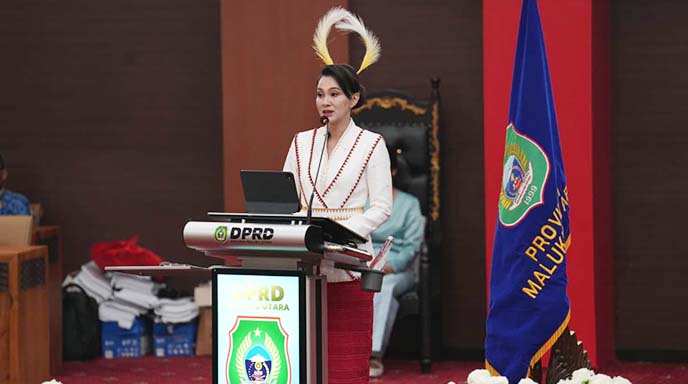 Gubernur Sherly Sebut Keberhasilan Pembangunan Harus Dirasakan Masyarakat